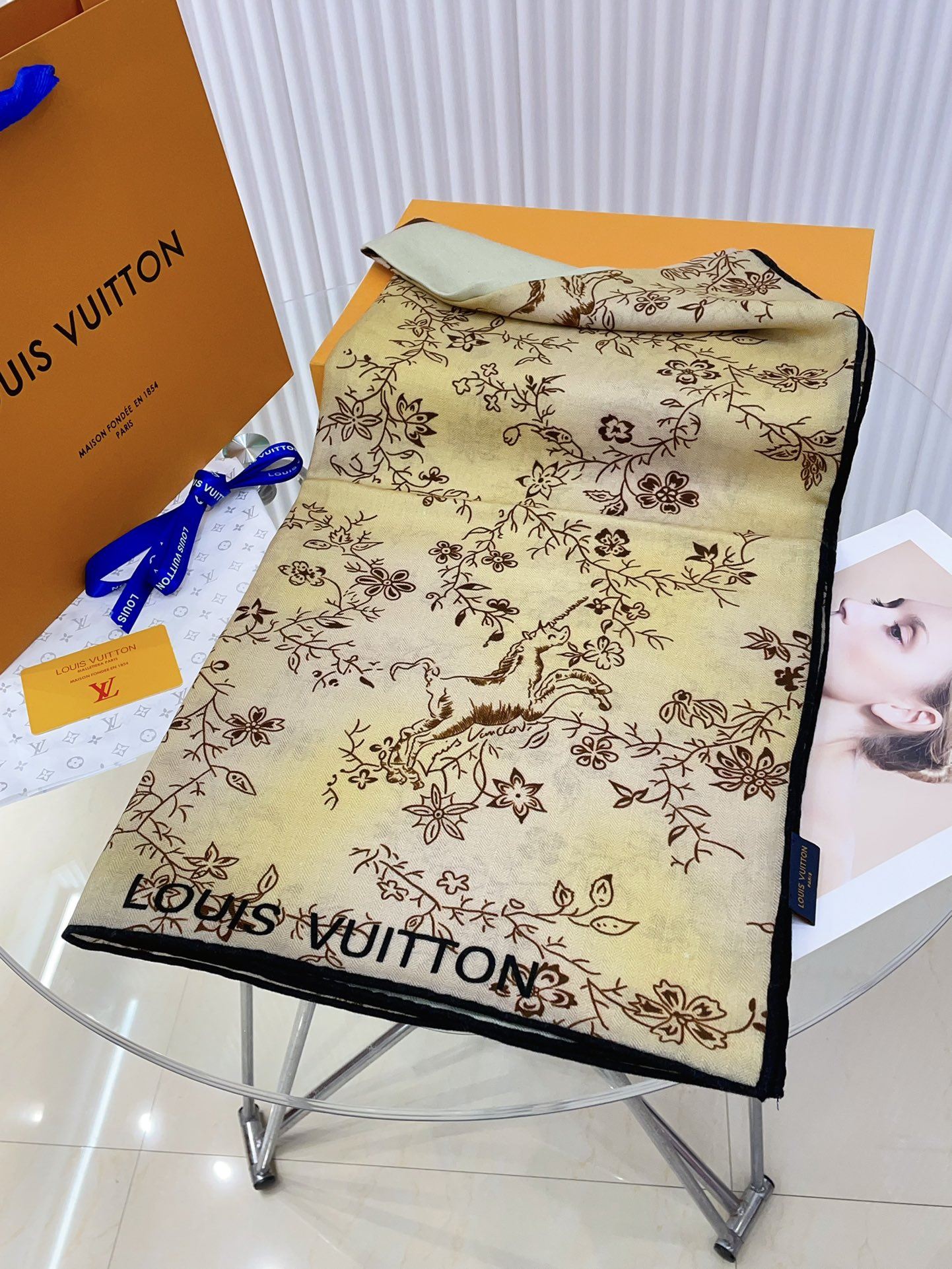 Louis Vuitton Scarf